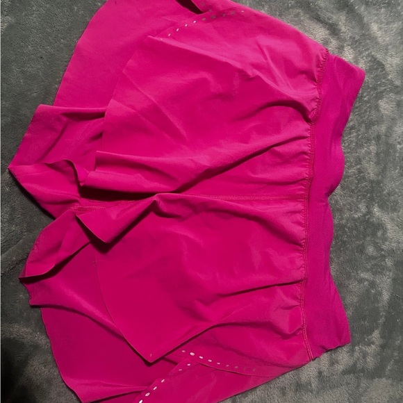 These are lululemon shorts , - Picture 2 of 2